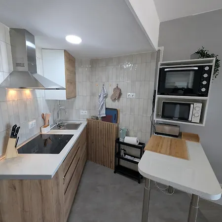 Estudio Torre Colina Con Piscina * Torremolinos